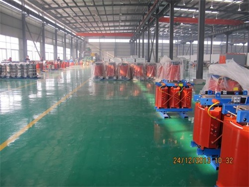 荣昌SCB11-2000KVA/10KV/0.4KV干式变压器现货